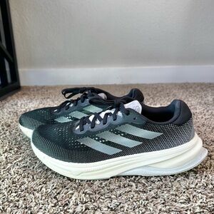 ADIDAS Supernova Rise MEN’S Size 8.5 RESPONSE PACE RUNNING SHOES Black/White